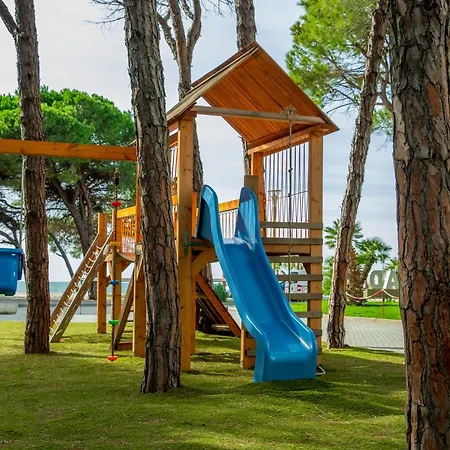 Fllad Resort & Spa Durres-2